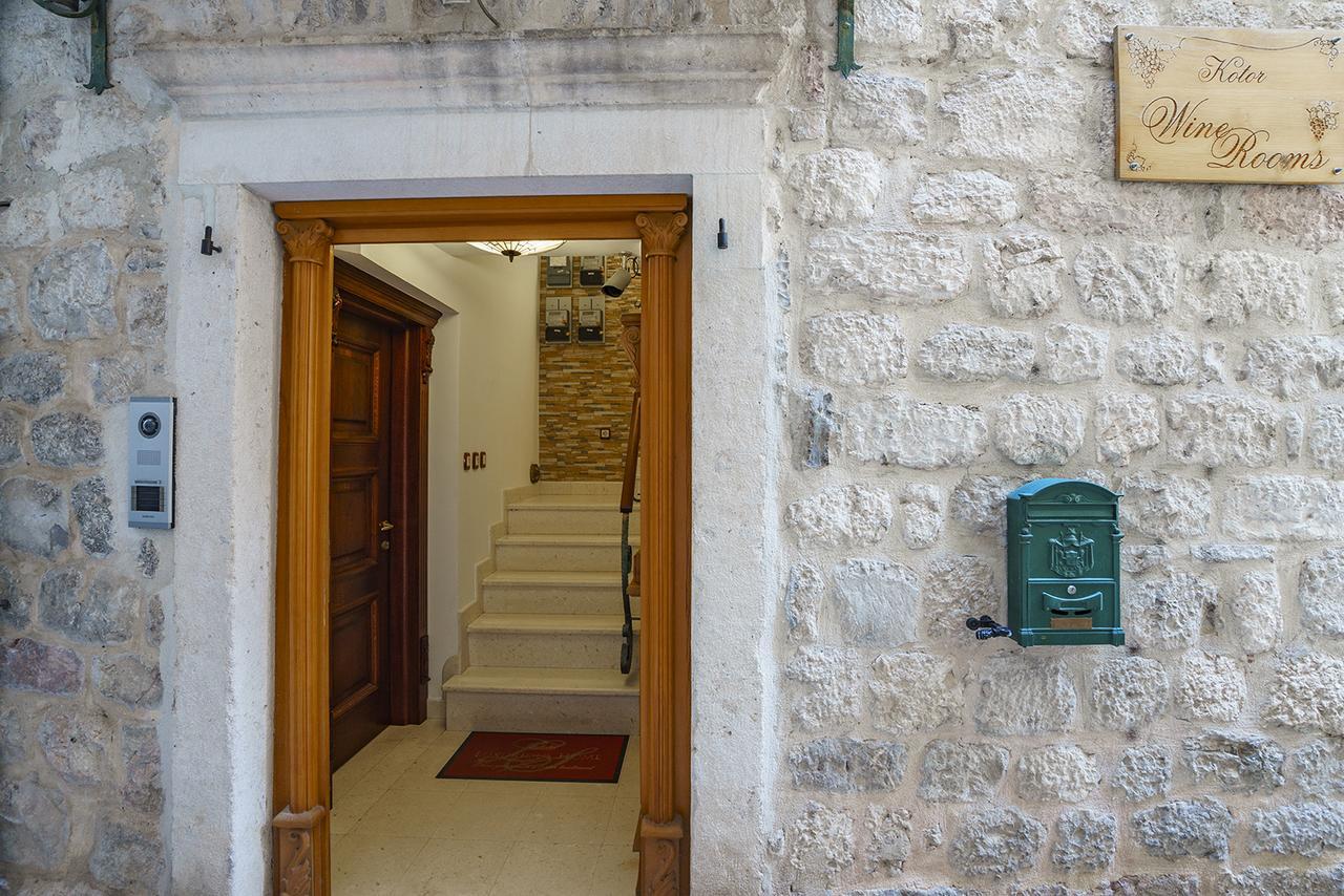 Apartments Wine House Old Town Kotor Exterior photo